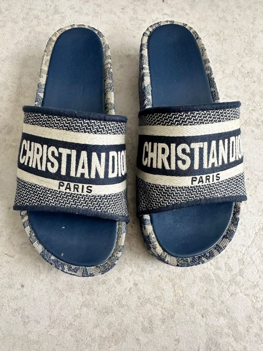 Dior Damenschuhe: CHRISTIAN DIOR Pantolette Gr. 37 – Gebraucht aus Volketswil von casertana