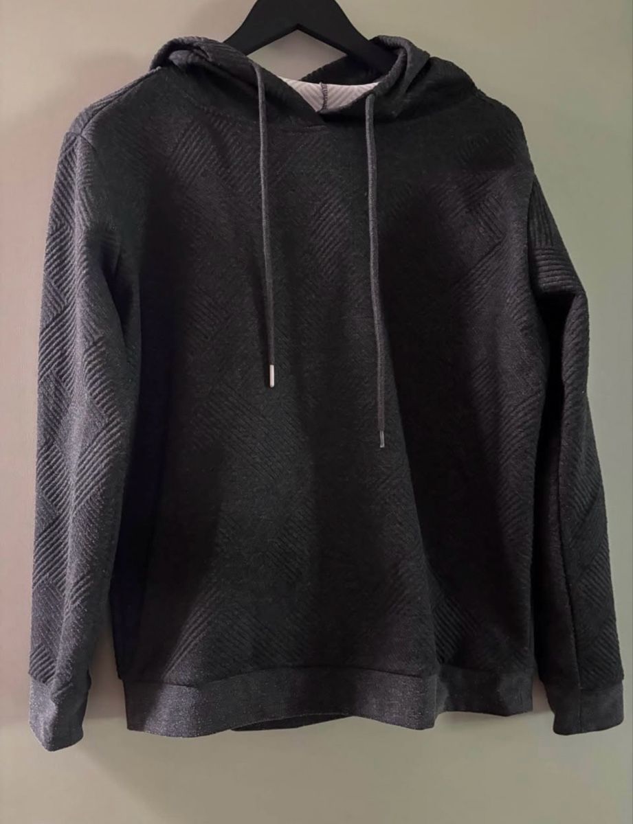 Pulls & Sweat-shirts: Sweat  – D'occasion à Montagnon (Leytron par aurelieroma
