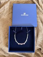 Swarovski Halskette Blumen Design neuwertiger Zustand