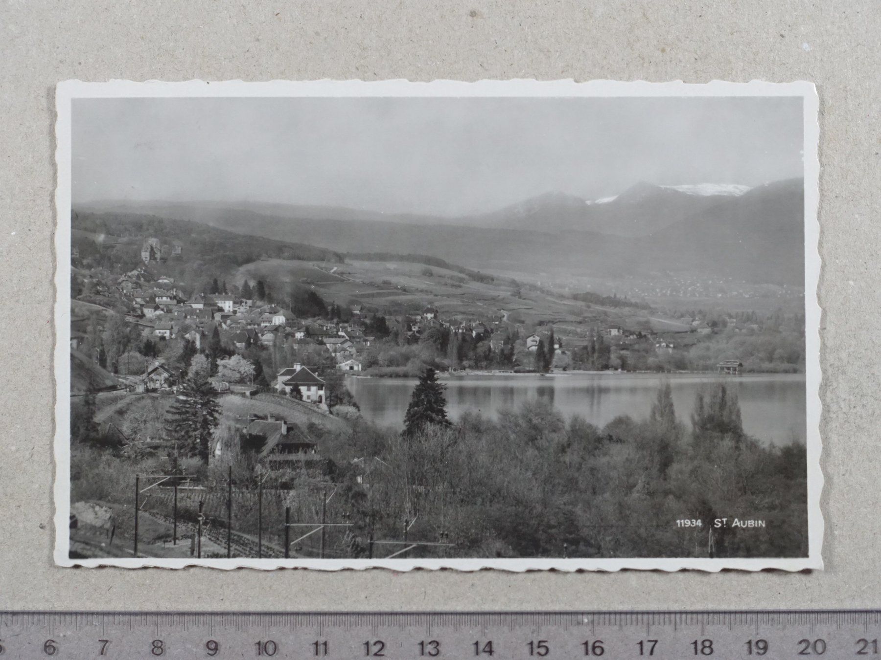 Cartoline postali: St-Aubin, 1935 – Usato da Lenzburg venduto da fh1