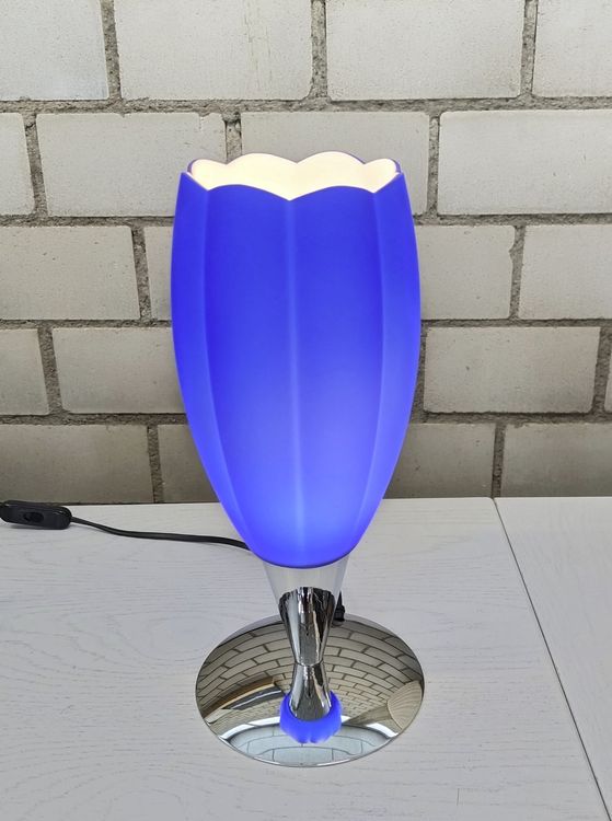 Lampe Mit Blauem Licht