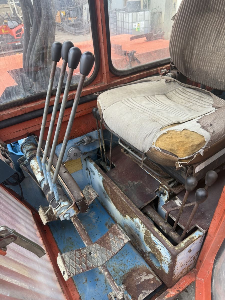 Kaiser Excavateurs: Bagger Keisser Schreitbagger – D'occasion à Niederbipp par baggerch 2