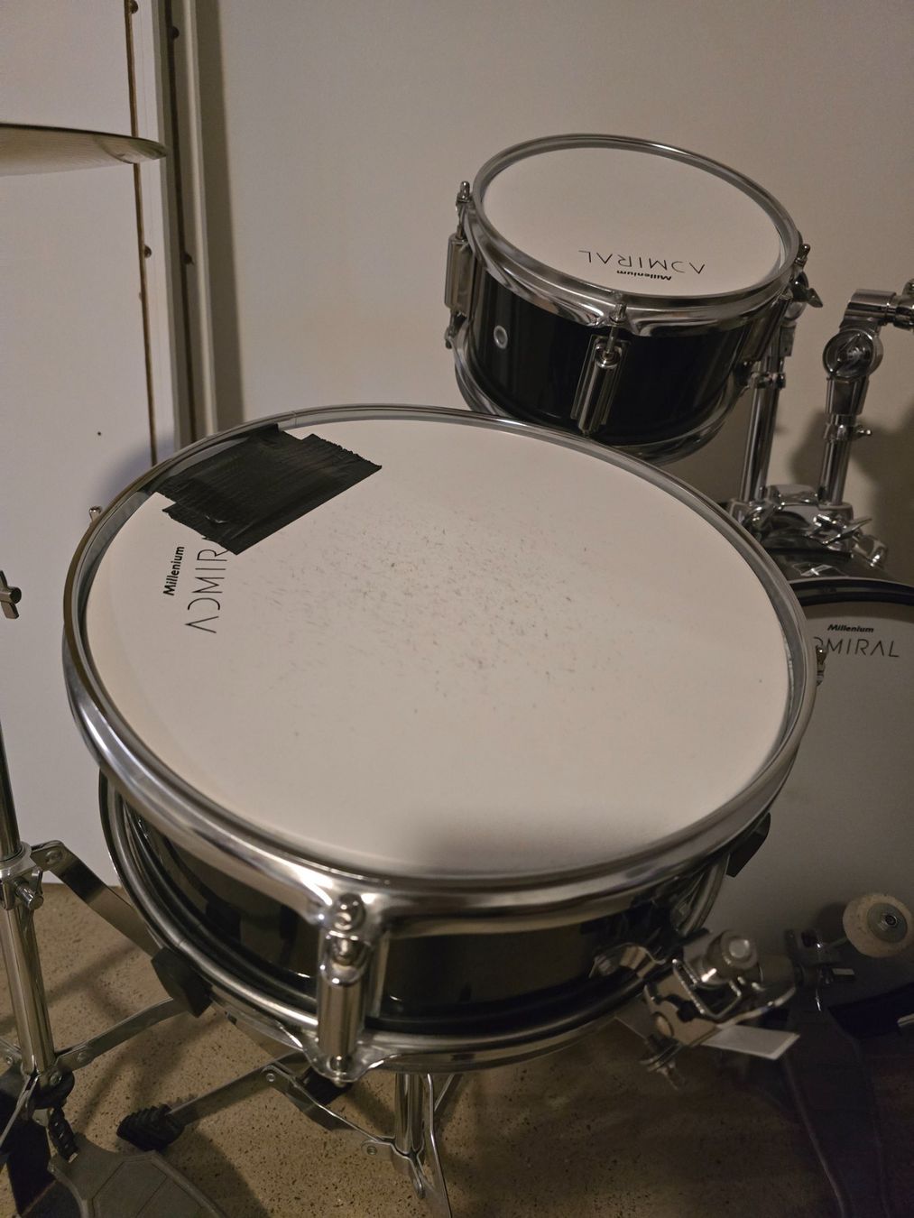 Strumenti musicali: Kinder Schlagzeug Millenium Admiral 7-teiliges Set – Usato da Diepoldsau venduto da komando2 1