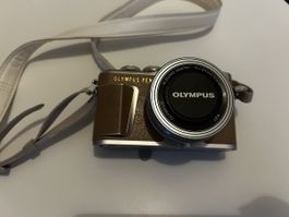 Kamera Olympus Pen E-PL9