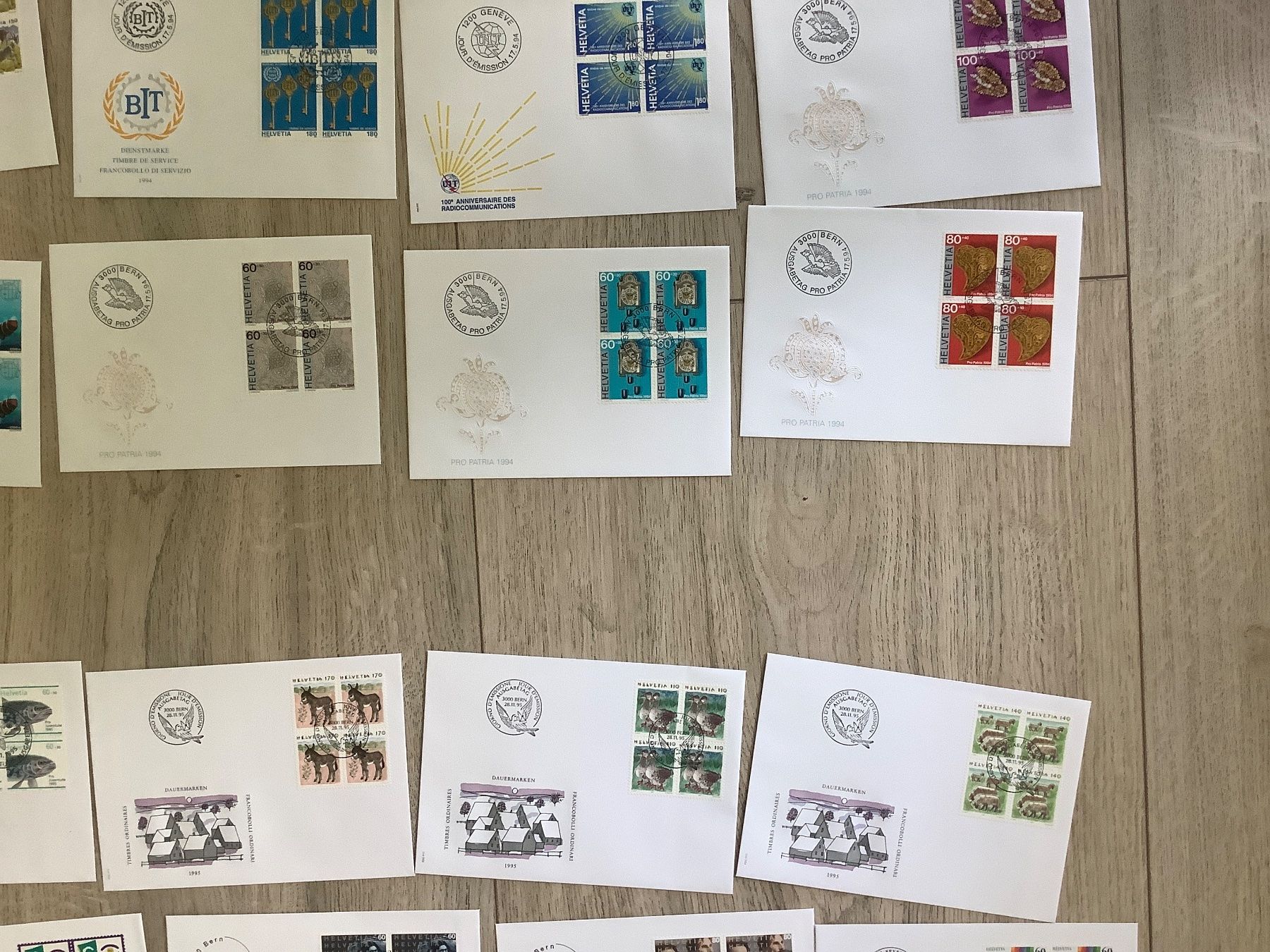 Tutti i francobolli: 55 FDC Schweiz, 1994 und 1995 Viererblöcke – Usato da St. Gallen venduto da herbrig2 4