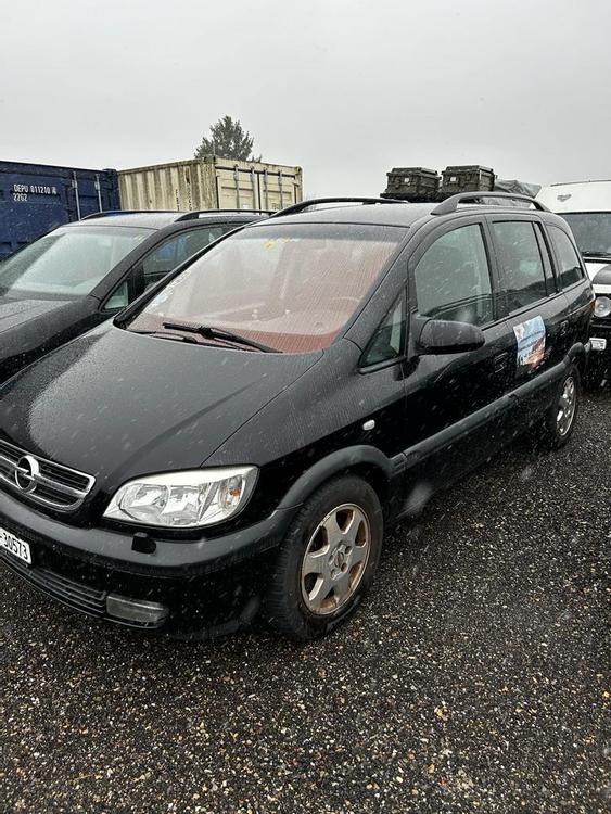 Opel Zafira A22