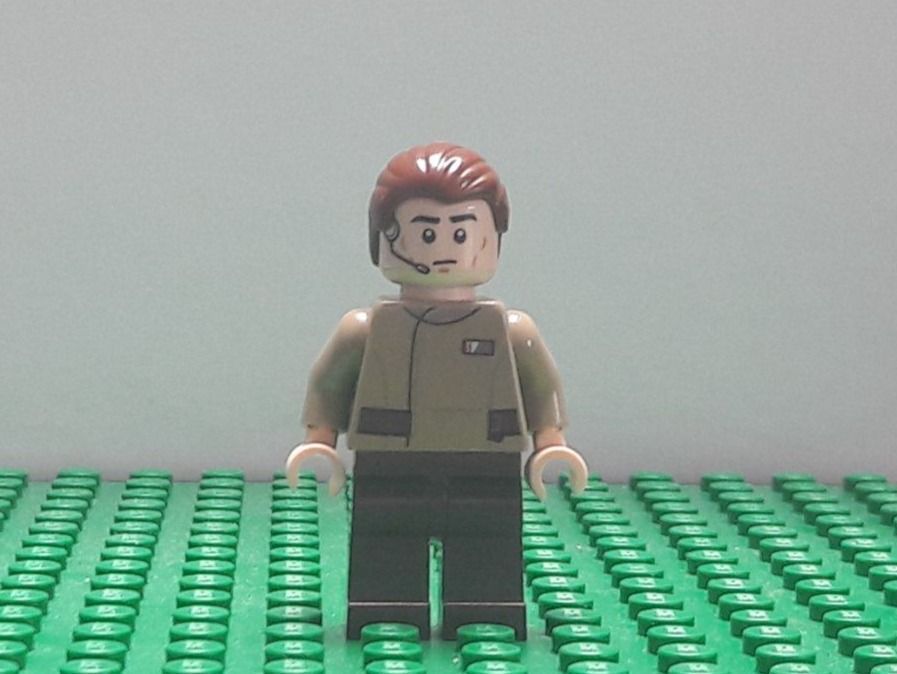 Lego Giocattoli: Lego star wars resistance officer – Usato da Villars-sur-Glâne venduto da jea_mq7g