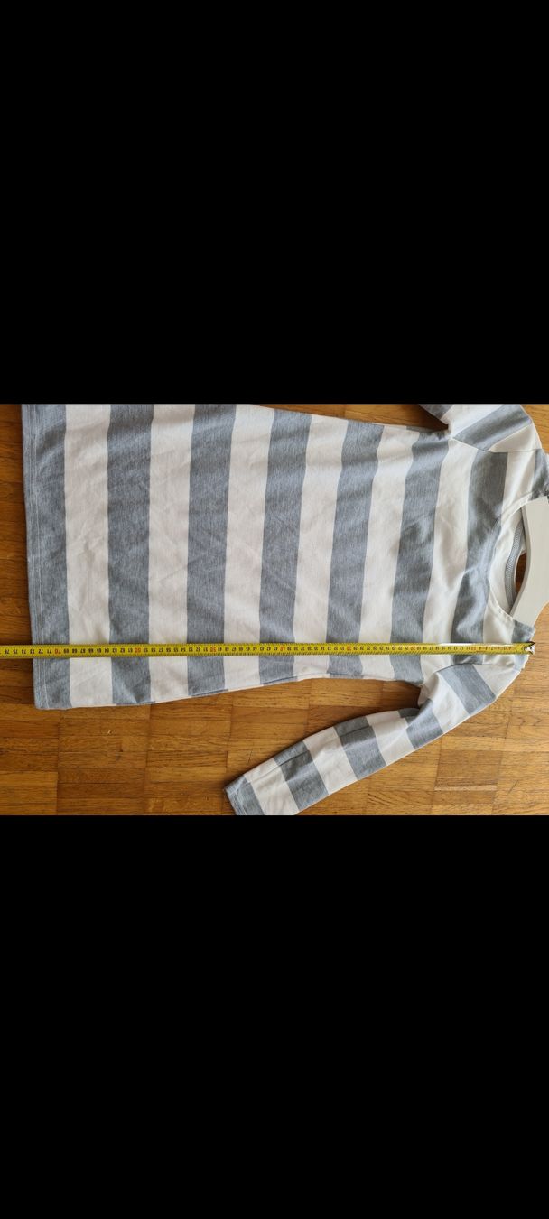Kleider: Kleid/Tunika gr s Gestreift mit Schleife – Gebraucht aus Emmenbrücke von gatasalvache 2