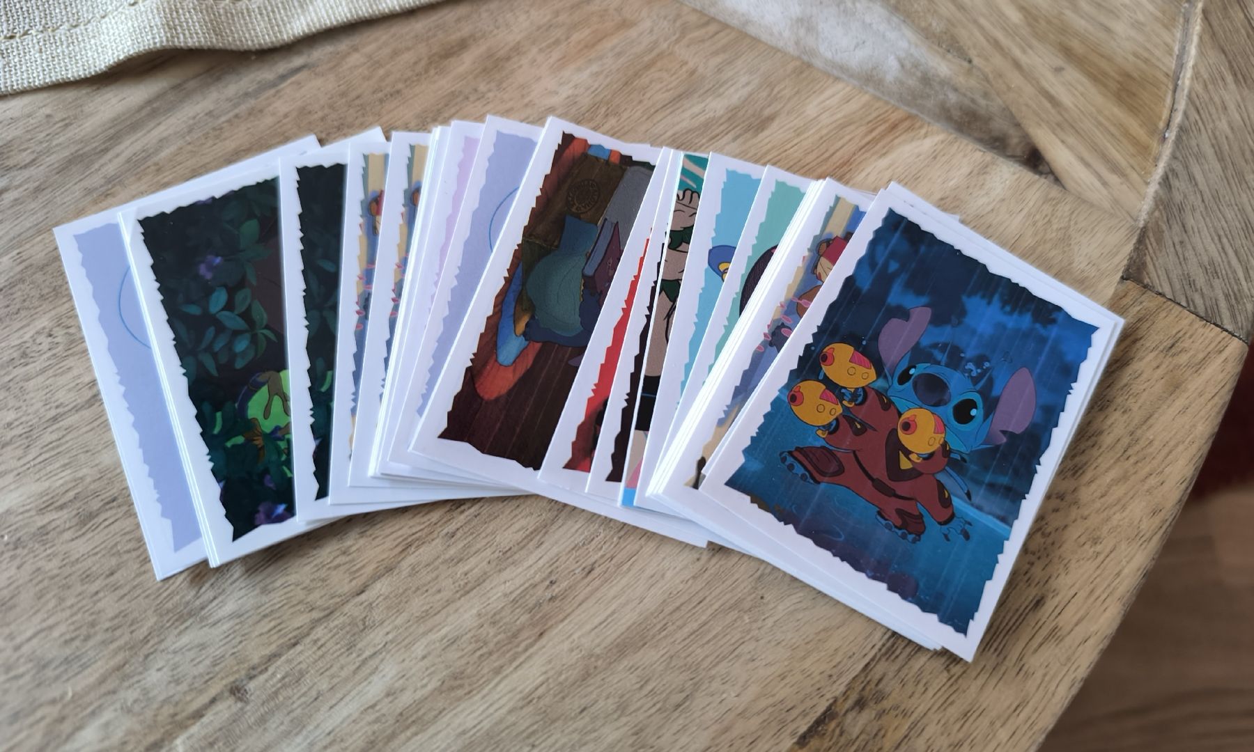 Panini Carte collezionabili: Disney Stitch Panini Stickers – Nuovo (secondo la descrizione) da Langenthal venduto da SchwarzeRose5 1