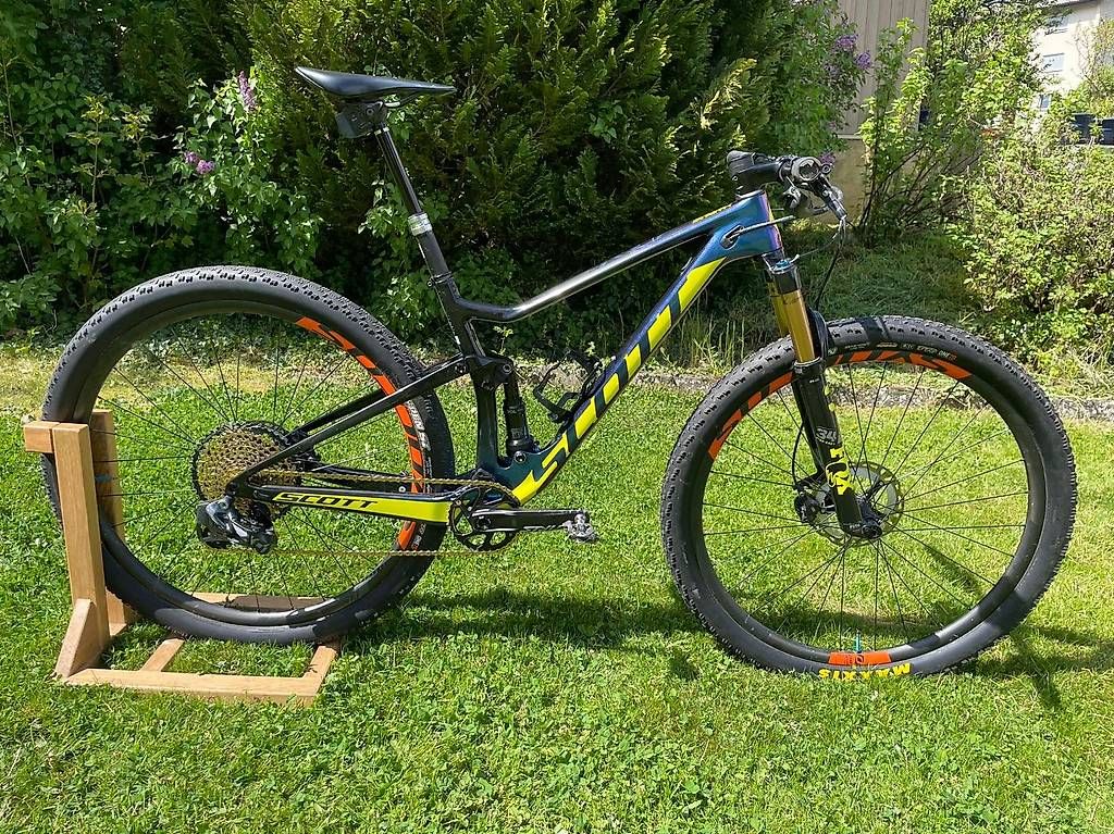 Scott Biciclette: VTT Scott Spark RC 900 Team Issue 2020 taille M – Usato da Courrendlin venduto da dam_9zq5