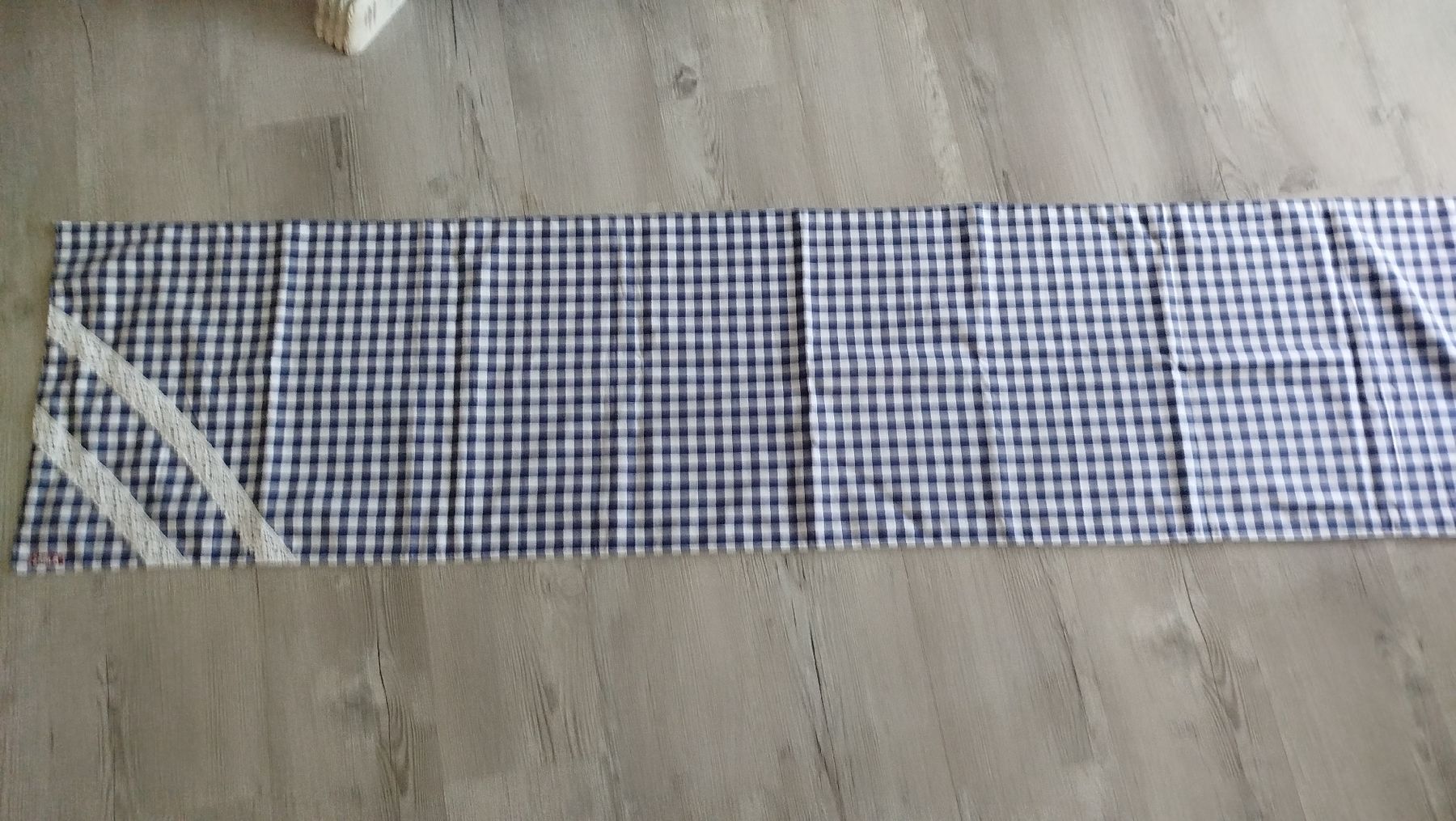 Sonstige Tischwäsche: Tischläufer Karomuster blau-weiss mit Spitze – Gebraucht aus Glashütten von lightmoon