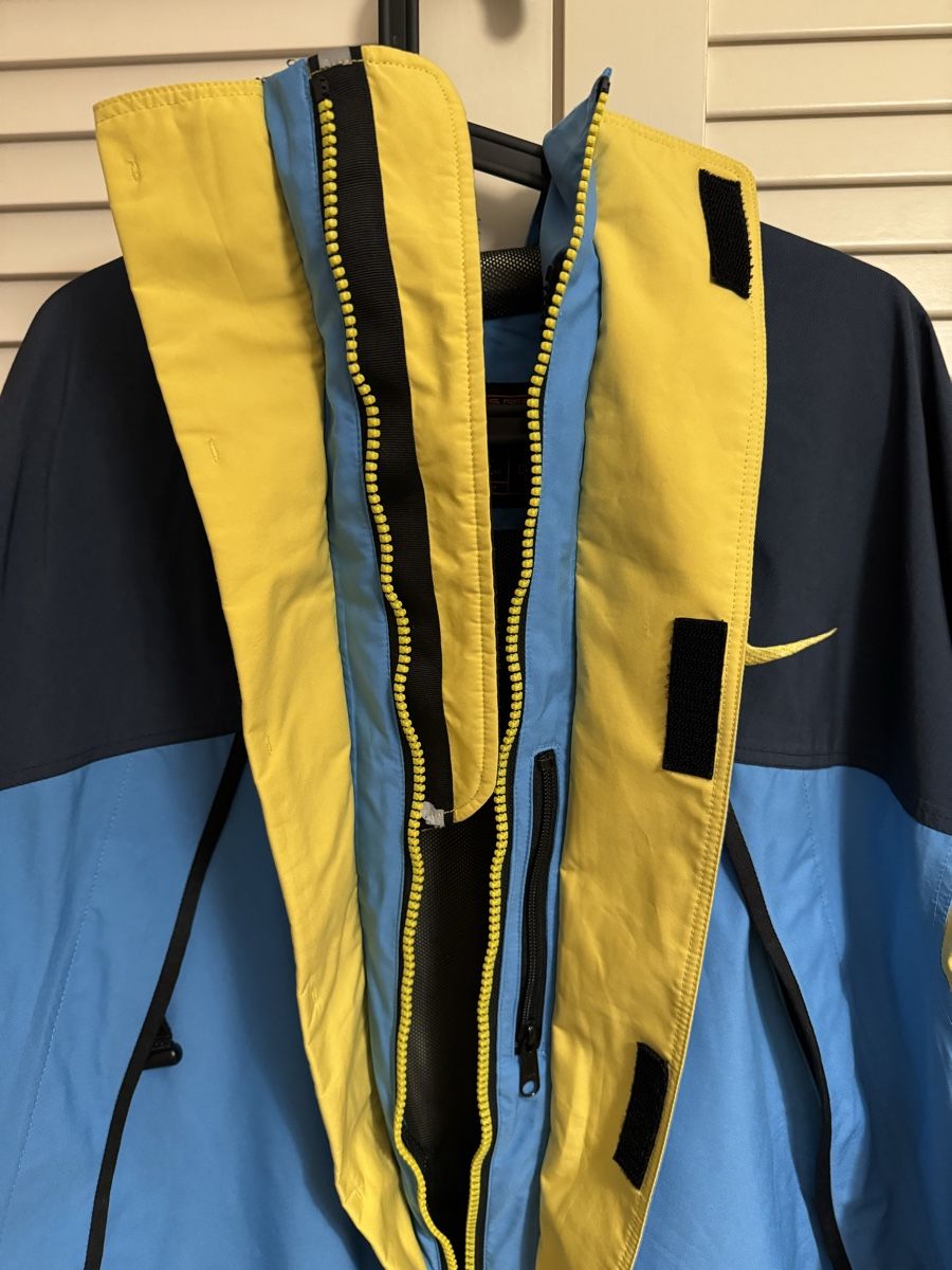 Nike Jacken: Nike ACG Skiing Jacket , size L – Gebraucht aus Zürich von Andriy_Zurich 7
