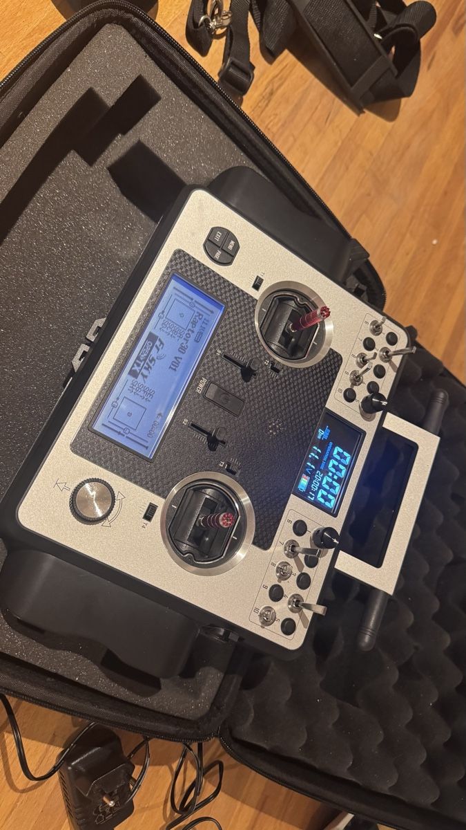 FrSky Telecomando: Télécommande Frsky Taranis E – Nuovo (secondo la descrizione) da choulex venduto da aschamba 1