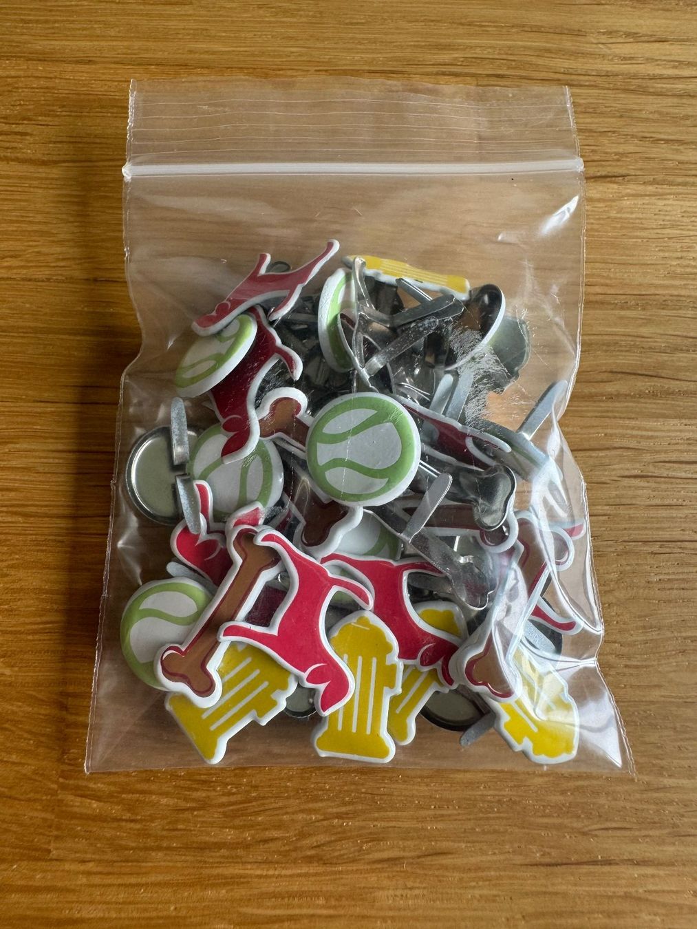 Kits de loisir créatif: Brads "Dog" - P – D'occasion à Neukirch (Egnach) par muolen