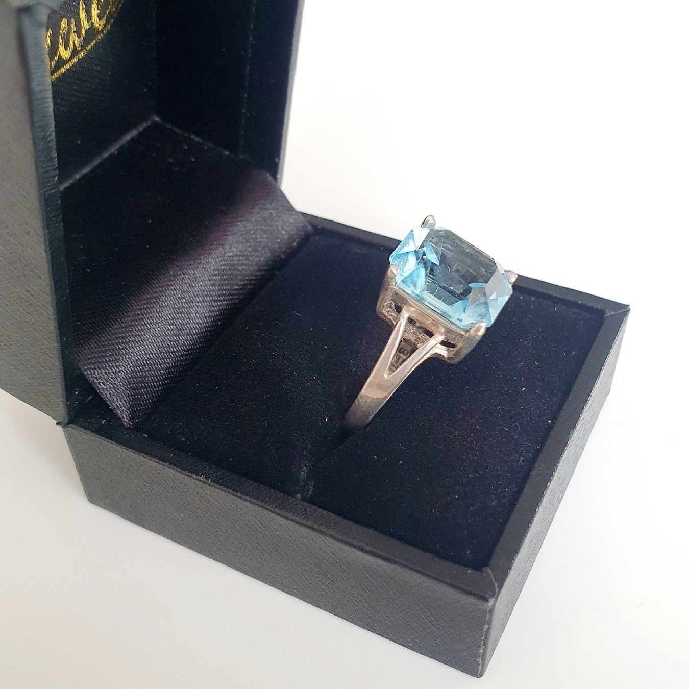 Anelli: Silber Ring 925  mit hellblauem Stein, Grösse 18.4 mm – Usato da Kreuzlingen venduto da Wunderkiste123 5