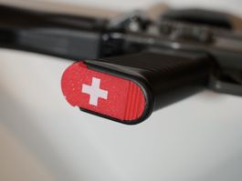 Deckel für Sturmgewehr SG550, 551, 553 (Stgw 90) Rot