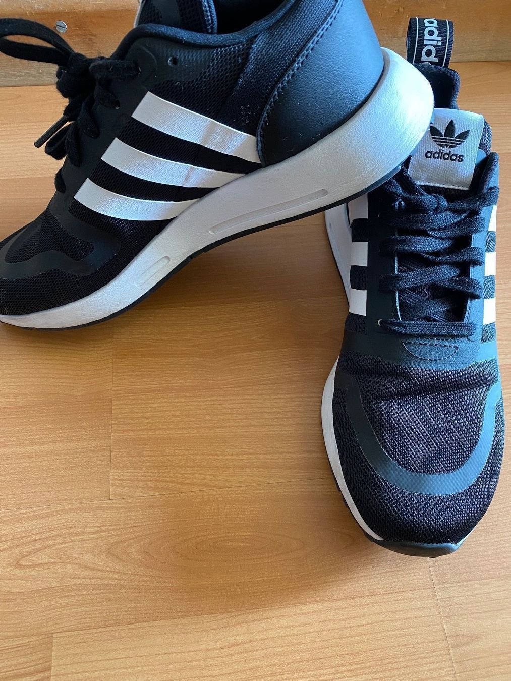 Adidas Scarpe da uomo: Adidas Sneaker Schuhe – Usato da Zürich venduto da Tina900 2