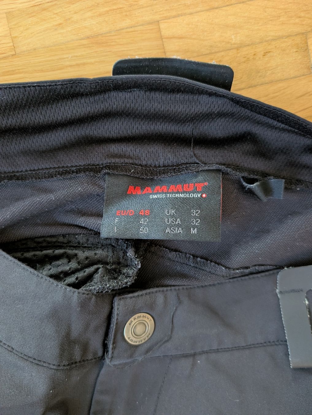 Mammut Hosen: Mammut Softshell Tourenhose – Gebraucht aus Zürich von mai_vc7s 1