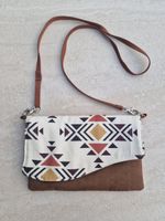 Clutch aus Stoff von agency3