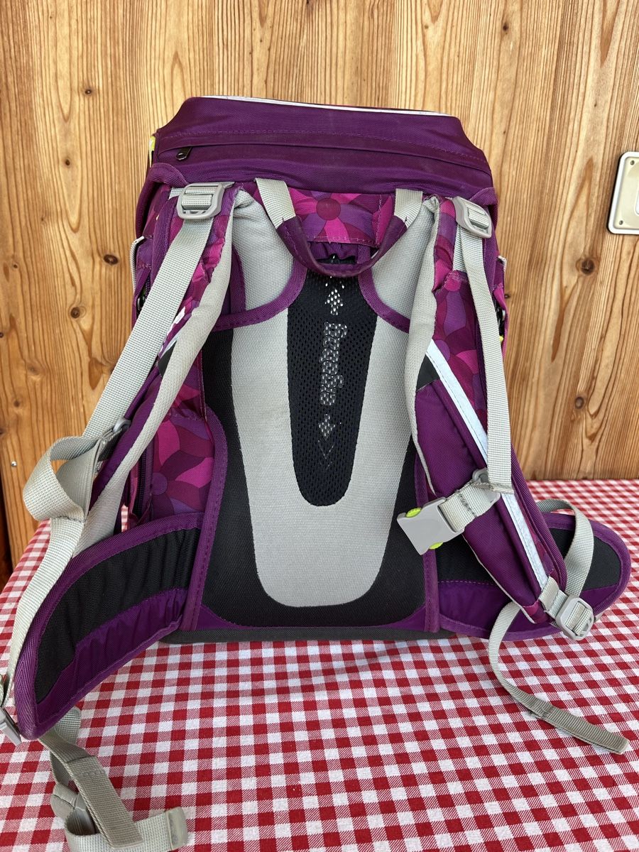 Ergobag Kindertaschen: Ergobag cubo light / Thek – Gebraucht aus Zürich von yeti044 1