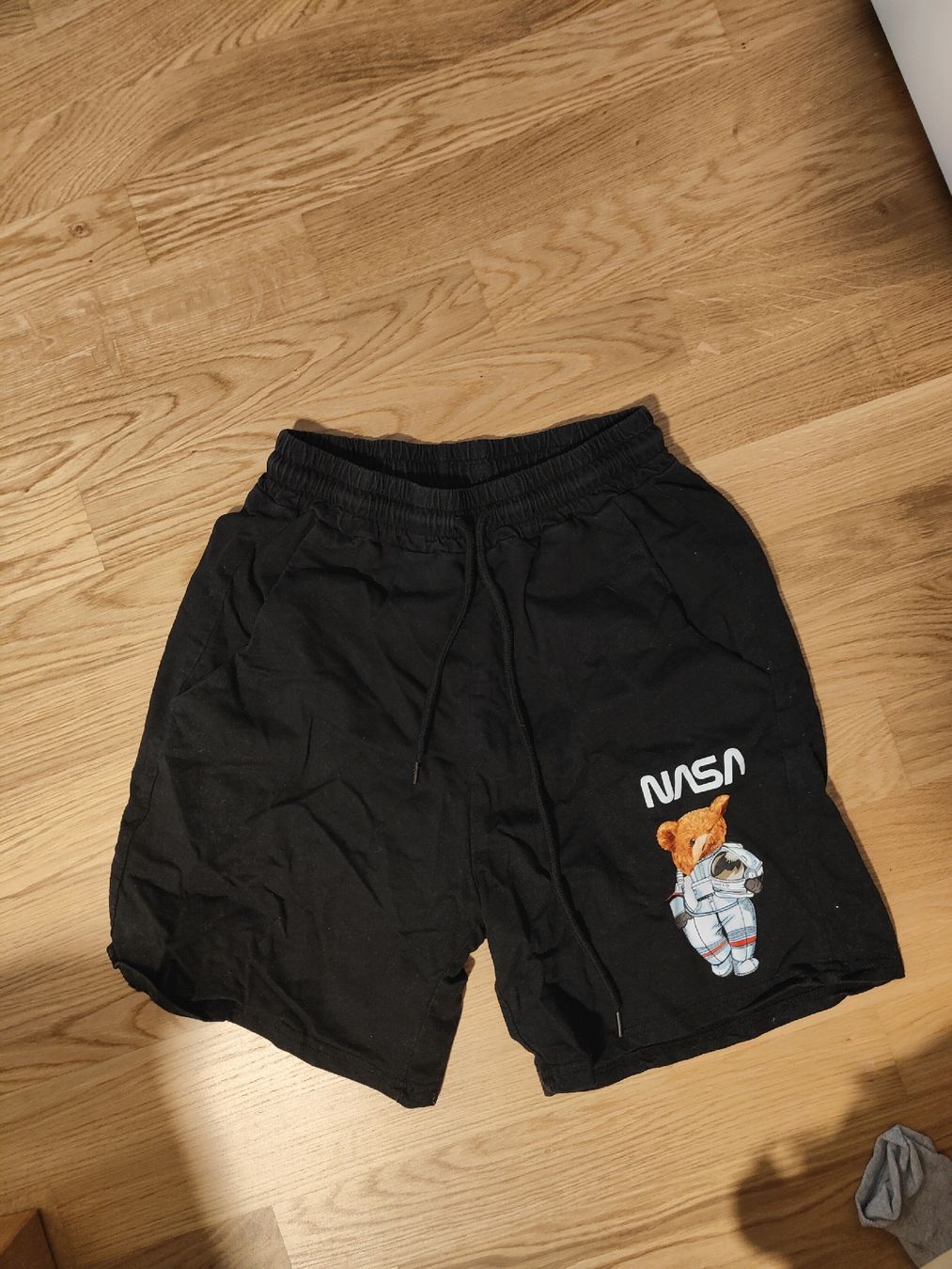 Hosen: Hose, Shorts – Neu (gemäss Beschreibung) aus Muttenz von Mtn.