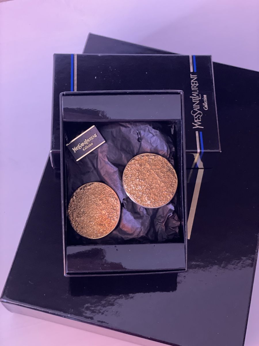 Orecchini pendenti & Orecchini a lobo: Boucles d’oreilles Vintage YSL – Nuovo (secondo la descrizione) da Versoix venduto da Pti-pois