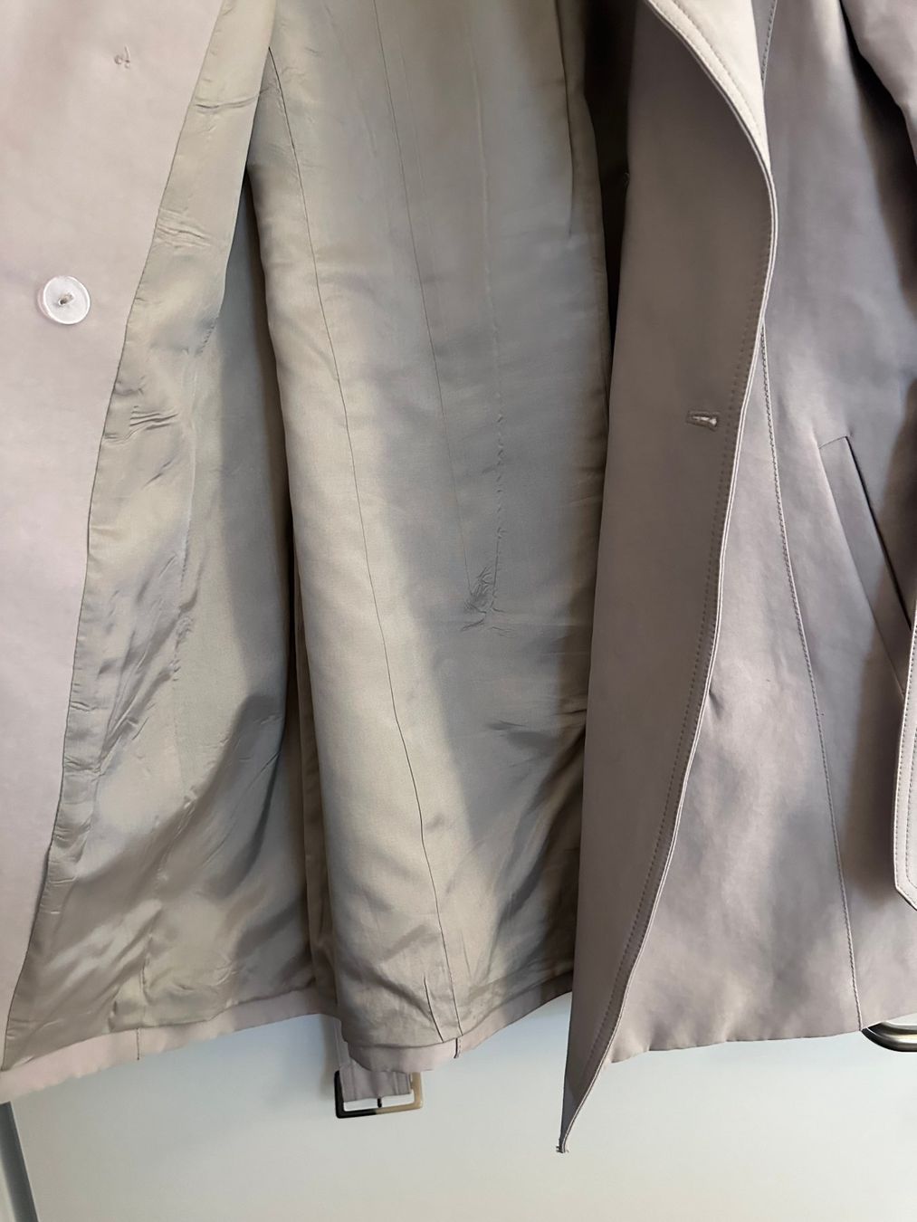 Hallhuber Giacche: Trenchcoat Hallhuber sand – Usato da Dürrenäsch venduto da Rena7 3