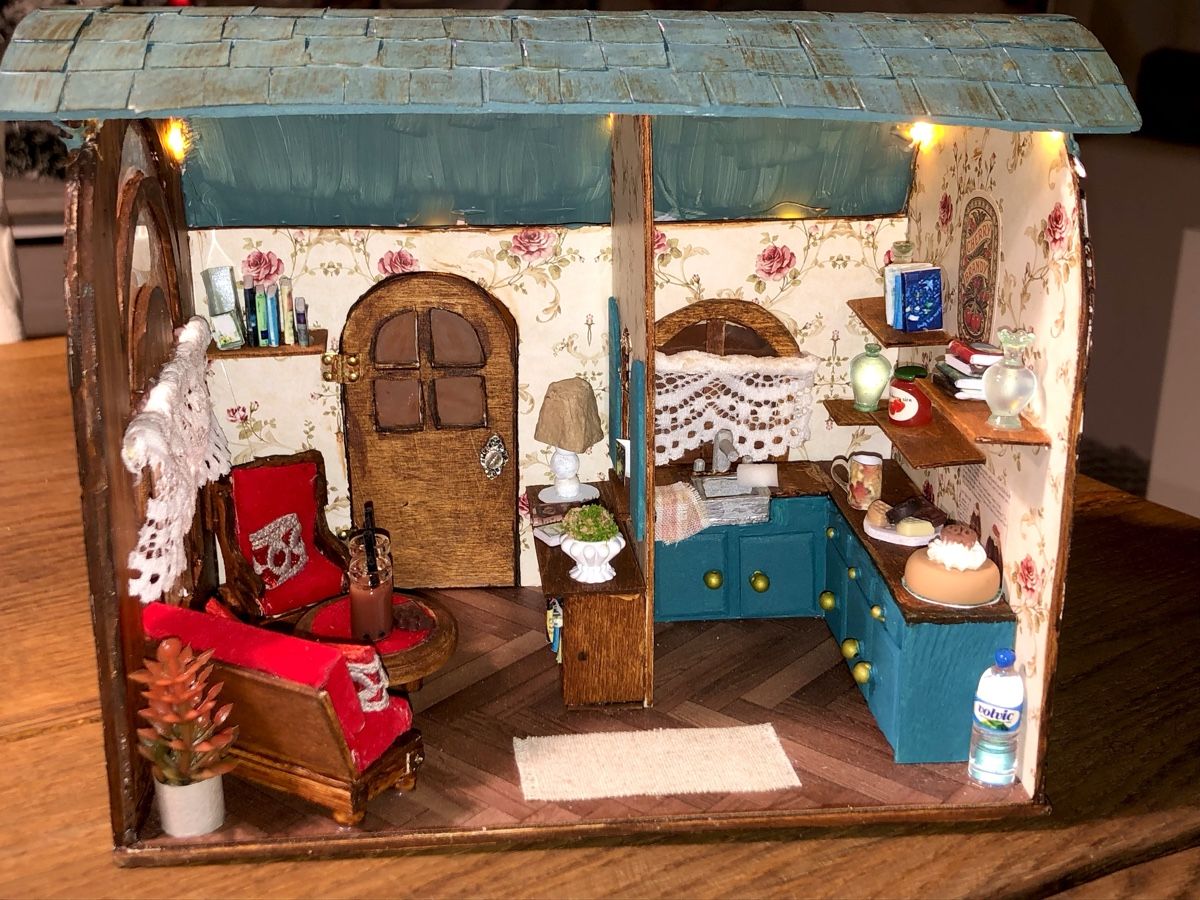 Tutte le decorazioni: Miniatur Häuschen – Nuovo (secondo la descrizione) da Oberwil BL venduto da scorpio70 9