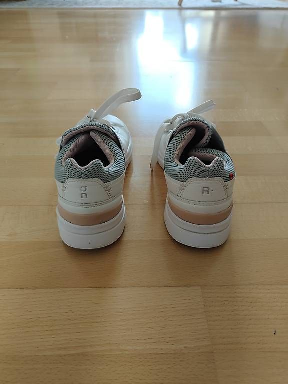 Scarpe da uomo: On The Roger Advantage Schuhe  – Usato da Kloten venduto da chr_rmr 2