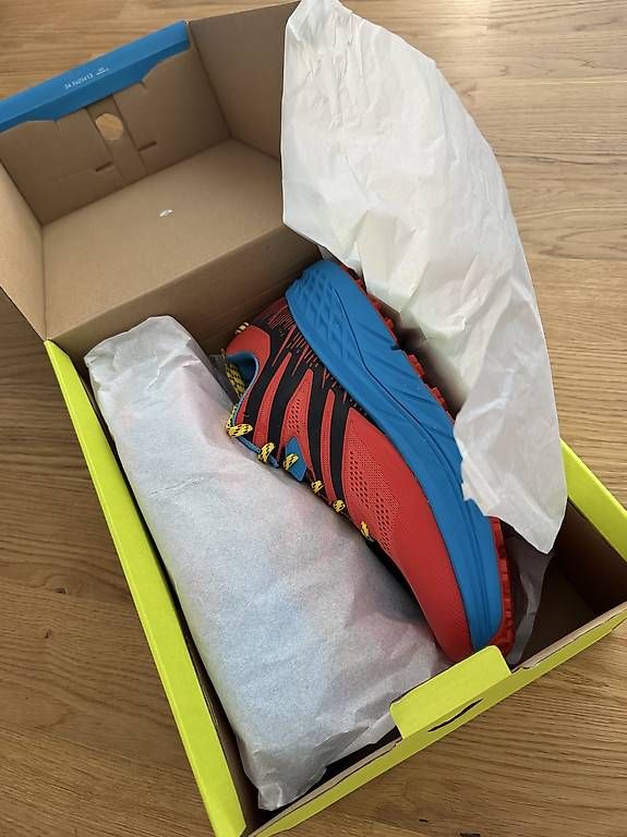 Hoka One One Scarpe da uomo: Hoka Speedgoat 3 NEU – Usato da Reinach BL venduto da tomh79