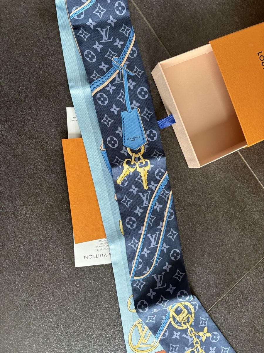 Louis Vuitton Foulard & Sciarpe: Louis Vuitton Badeau neu Full Set – Nuovo e nell'imballaggio originale da Fehren venduto da Frischki 4