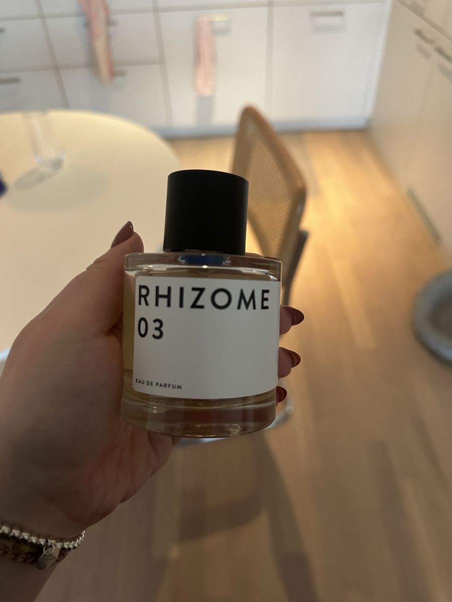 Profumi & Eau de Toilette: Rhizome 03 Eau de Parfum, 100ml – Nuovo (secondo la descrizione) da Horgen venduto da MSmolny