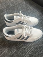 Adidas , 47 1/3 , weiss