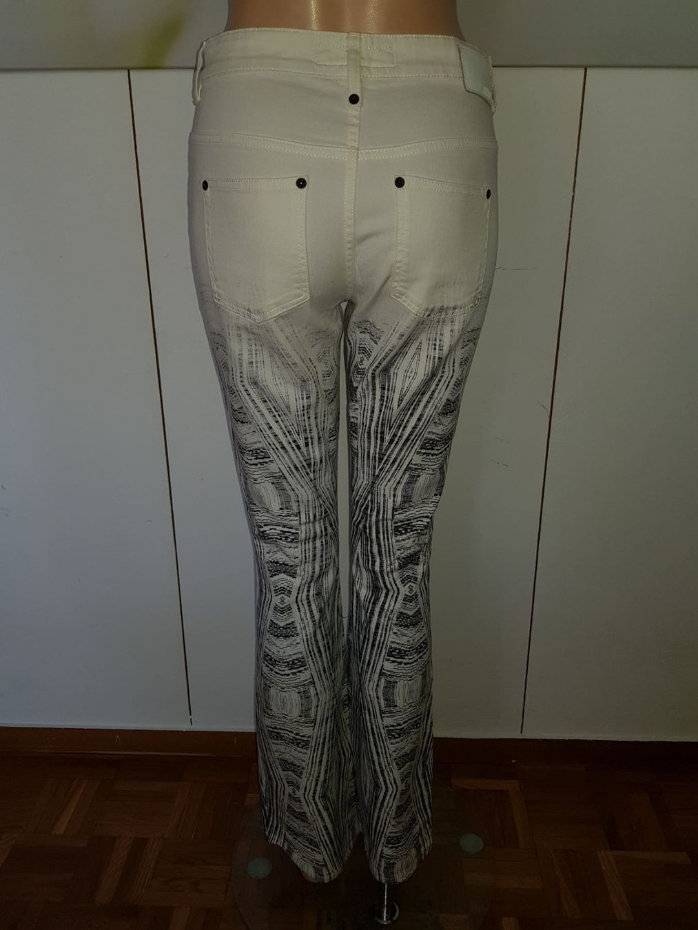 Drykorn Jeans: DRYKORN Jeans taille / Grosse W28 L32 – Gebraucht aus Cossonay-ville von Super-Price-Quality 6