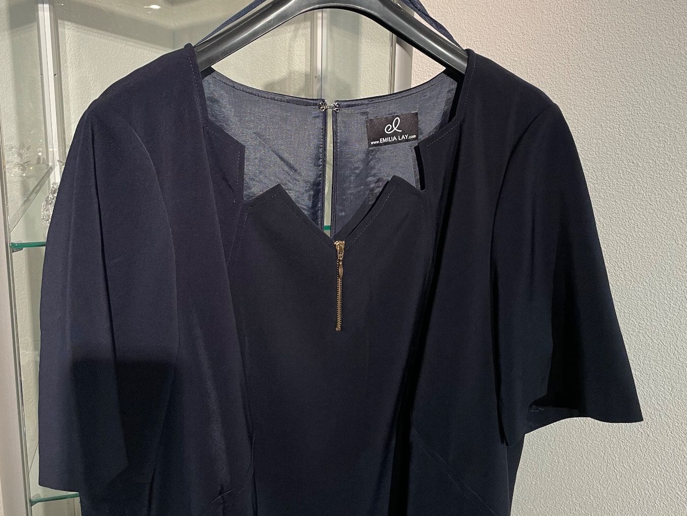 Kleider: Damen Kleid Gr 52 marineblau – Neu (gemäss Beschreibung) aus Emmenbrücke von Ladyboutique 7