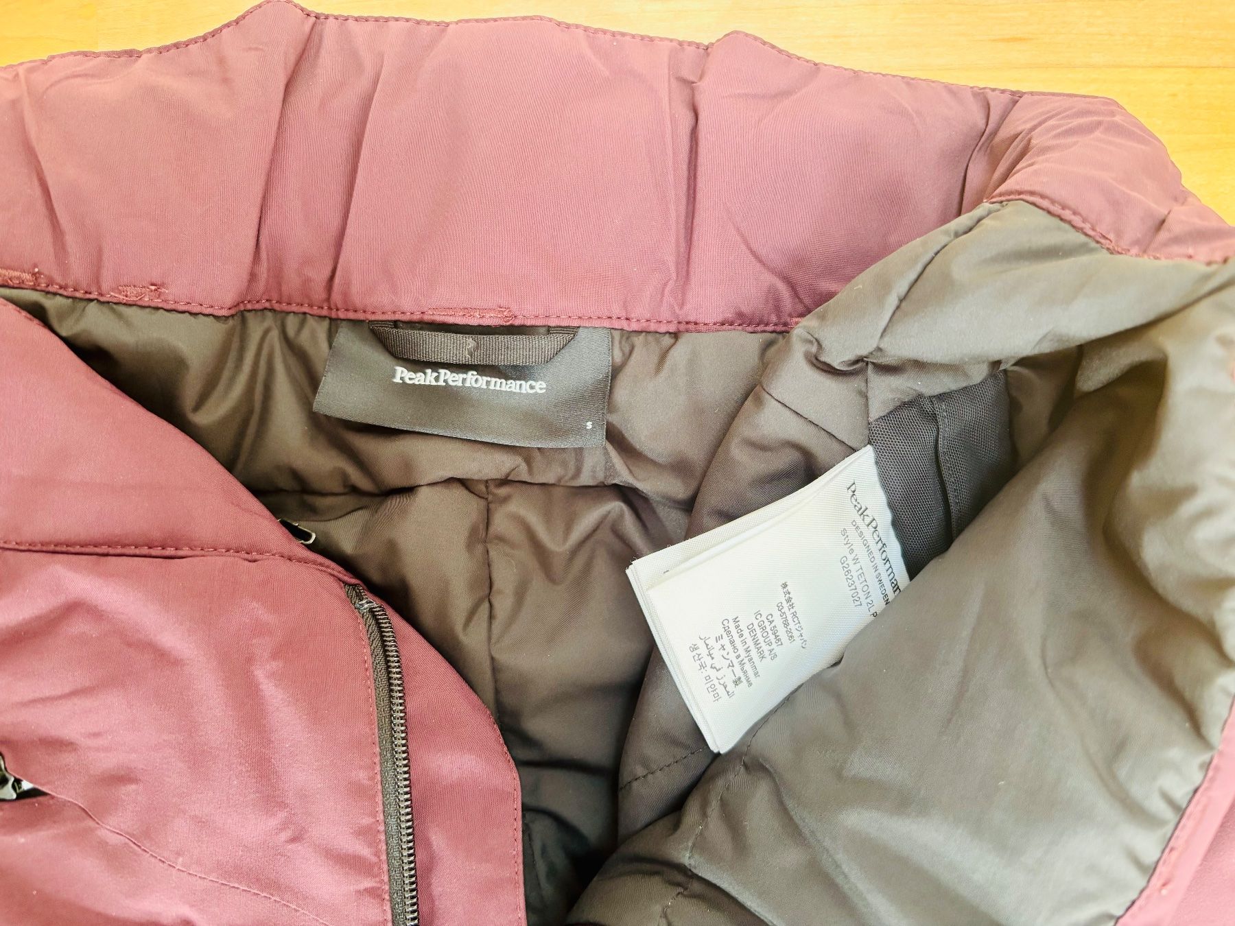 Peak Performance Hosen: Peak Performance Skihose Damen Grösse S – Gebraucht aus Ennetbürgen von Evelyne_G 2