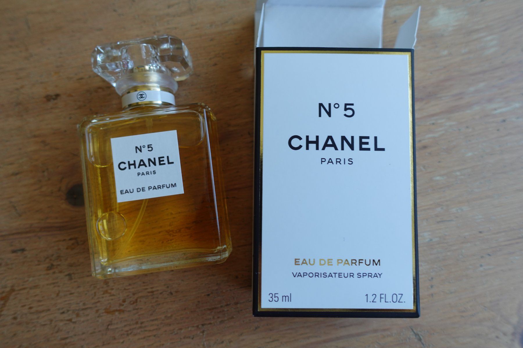 Chanel Profumi & Eau de Toilette: Eau de Parfum CHANEL No 5 | 35ml – Nuovo (secondo la descrizione) da Ettiswil venduto da maimaiswiss