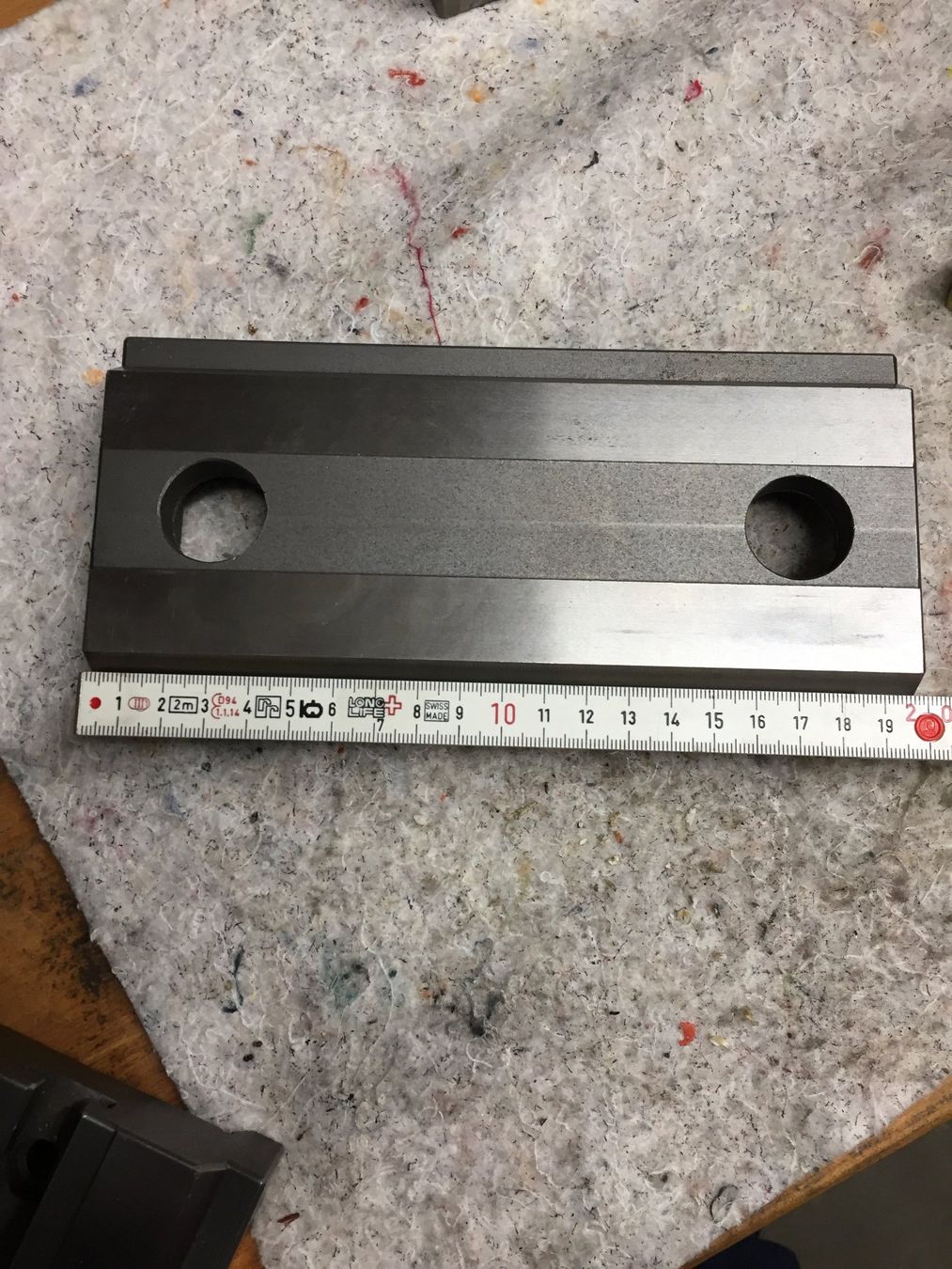 Schaublin Altro per industria metallurgica: Schaublin 102 Erhungssohle 28mm – Usato da Frenkendorf venduto da BasLie