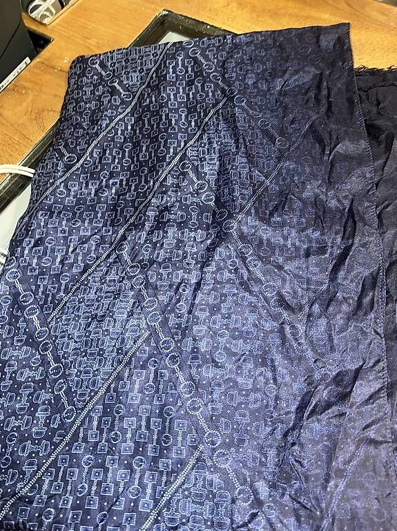 Foulard & Sciarpe: Foulard Gucci – Usato da Bulle venduto da Preteni