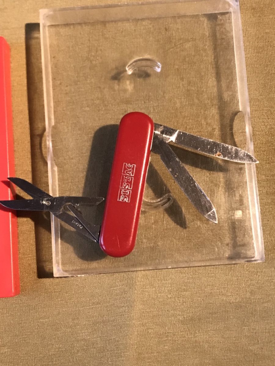 Wenger Coltelli tascabile: Wenger Taschenmesser mit 1 Räppler – Usato da Dotnacht venduto da 007ym 2
