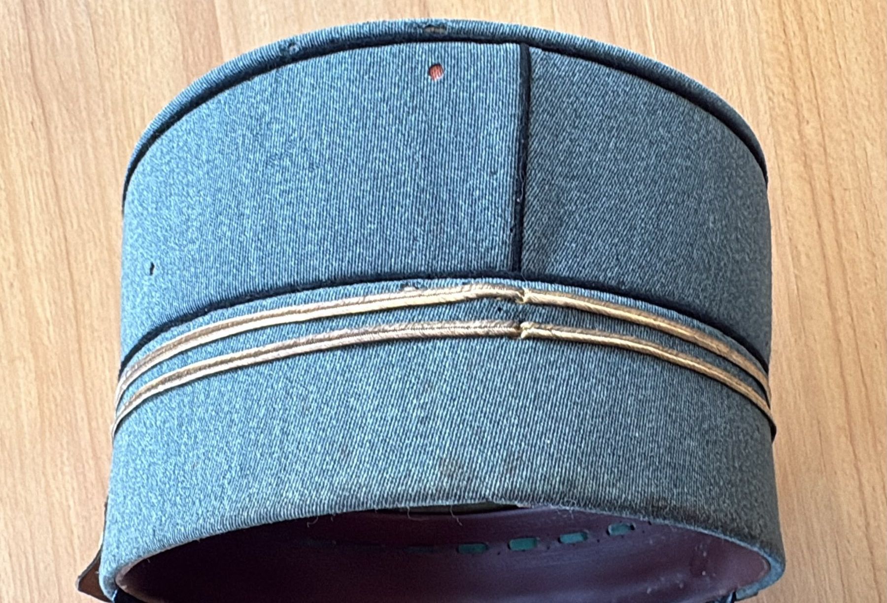 Schweizer Armee Uniformen: Schirmmütze Oblt – Gebraucht aus Wangen b. Olten von Hba2 3