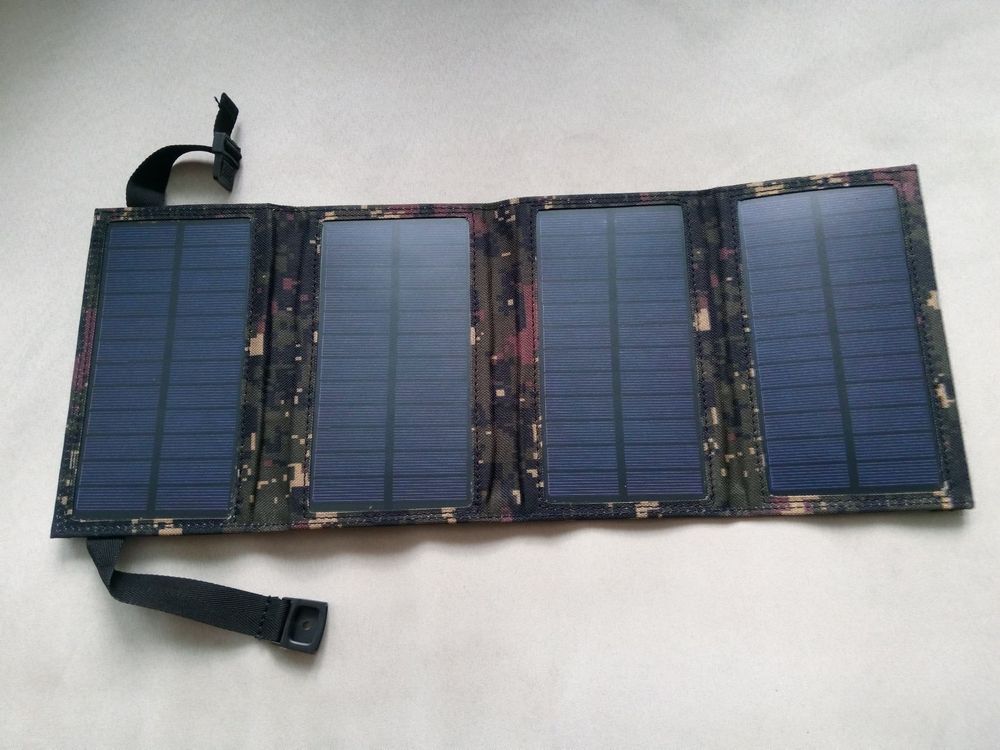 Dispositivi a energia solare: Solarpanel faltbar – Nuovo (secondo la descrizione) da Zürich venduto da makimakimak
