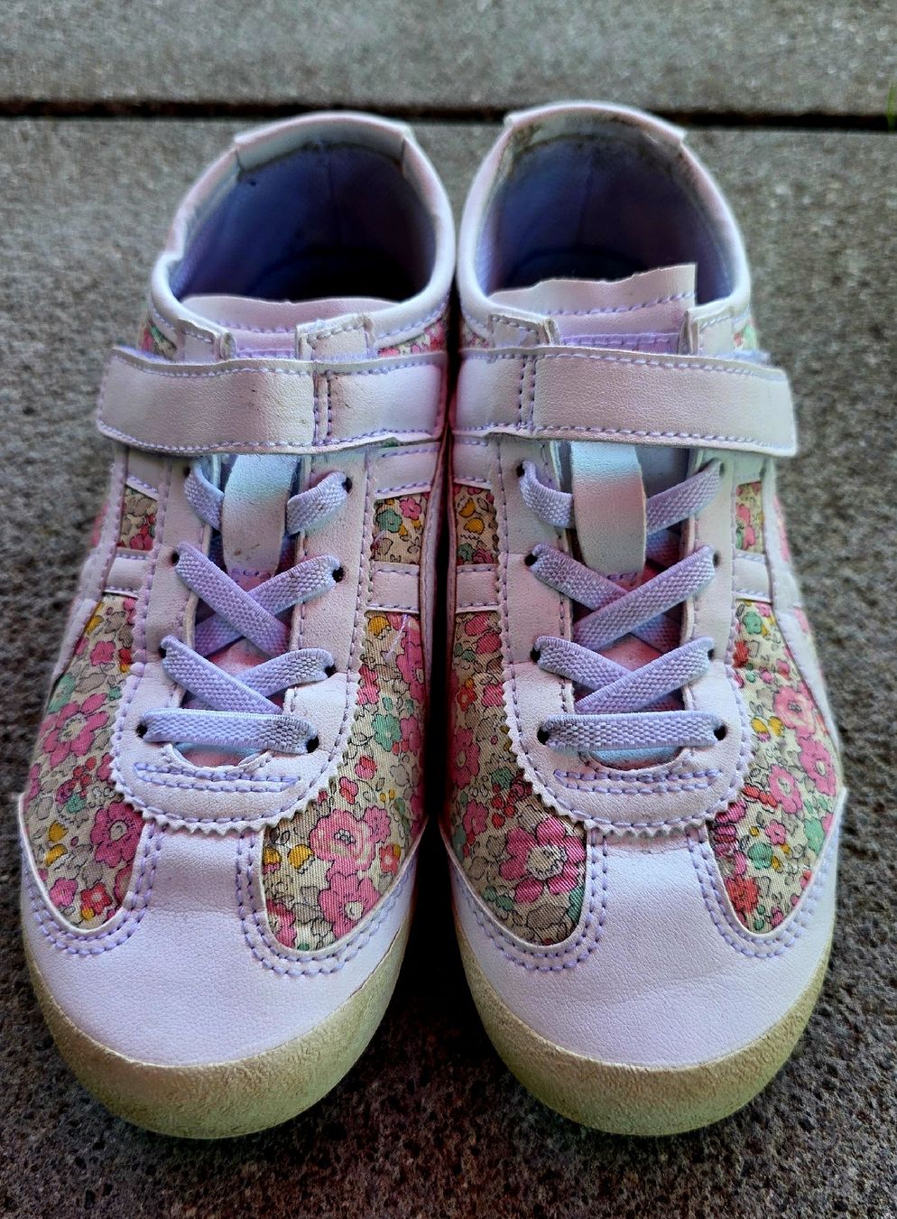 Onitsuka Chaussures filles: Onitsuka Tiger Sneakers – D'occasion à Spreitenbach par nicsusi01