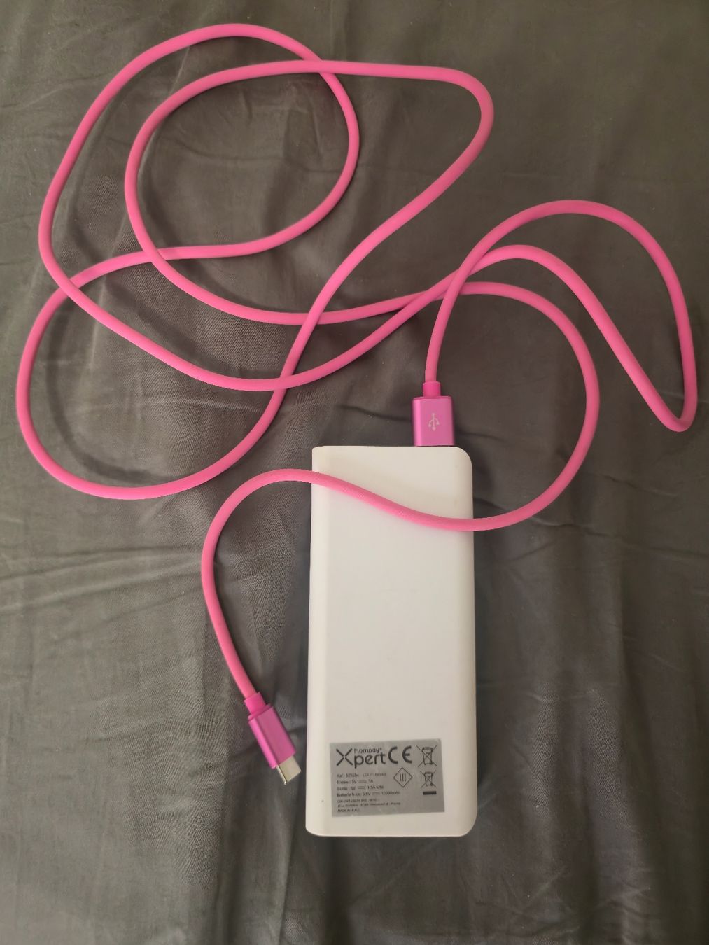 Chargements: Chargeur externe blanc  – D'occasion à Coppet par ang_g2t8 1
