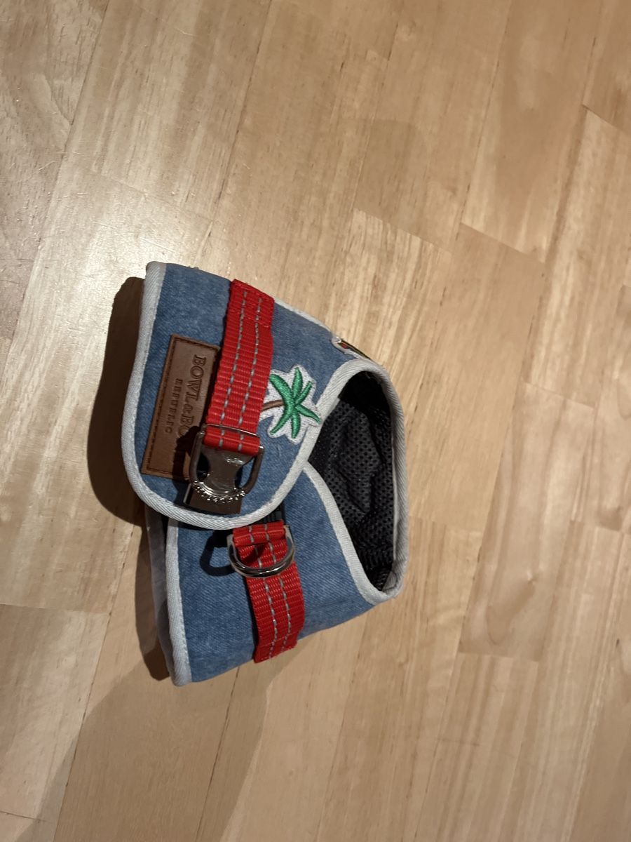 Kletterausrüstungen: Harnais pour chien bowl and bone – Gebraucht aus Mont-sur-Lausanne von Pioutch 1
