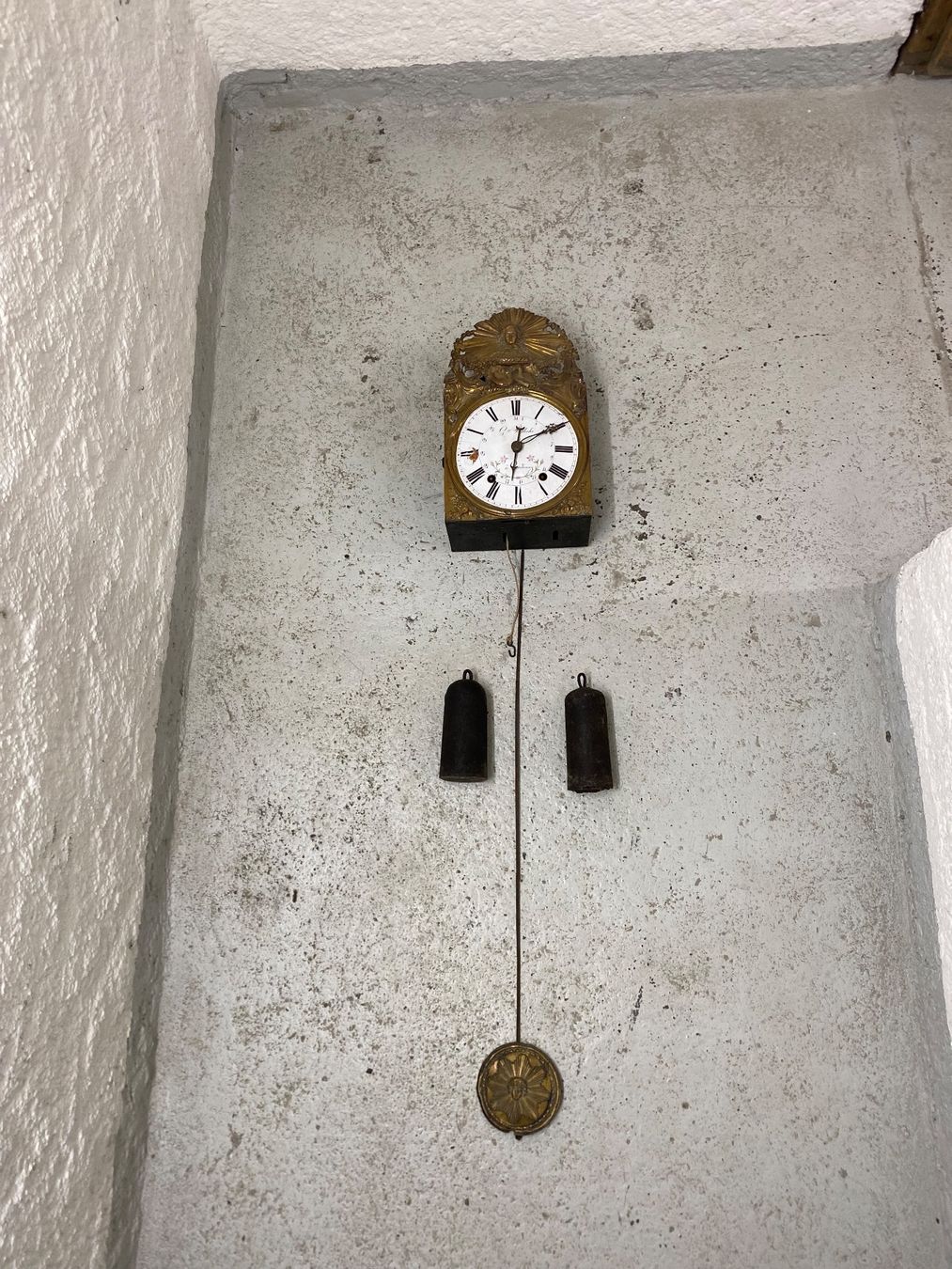 Orologi da terra & Orologi da parete: Wanduhr mit Pendel und Gewichten – Usato da Zürich venduto da 888simon888