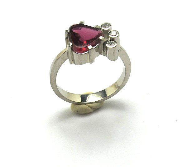 Ringe: Rubellit - Ring – Gebraucht aus Zürich von Schmuckmarkt