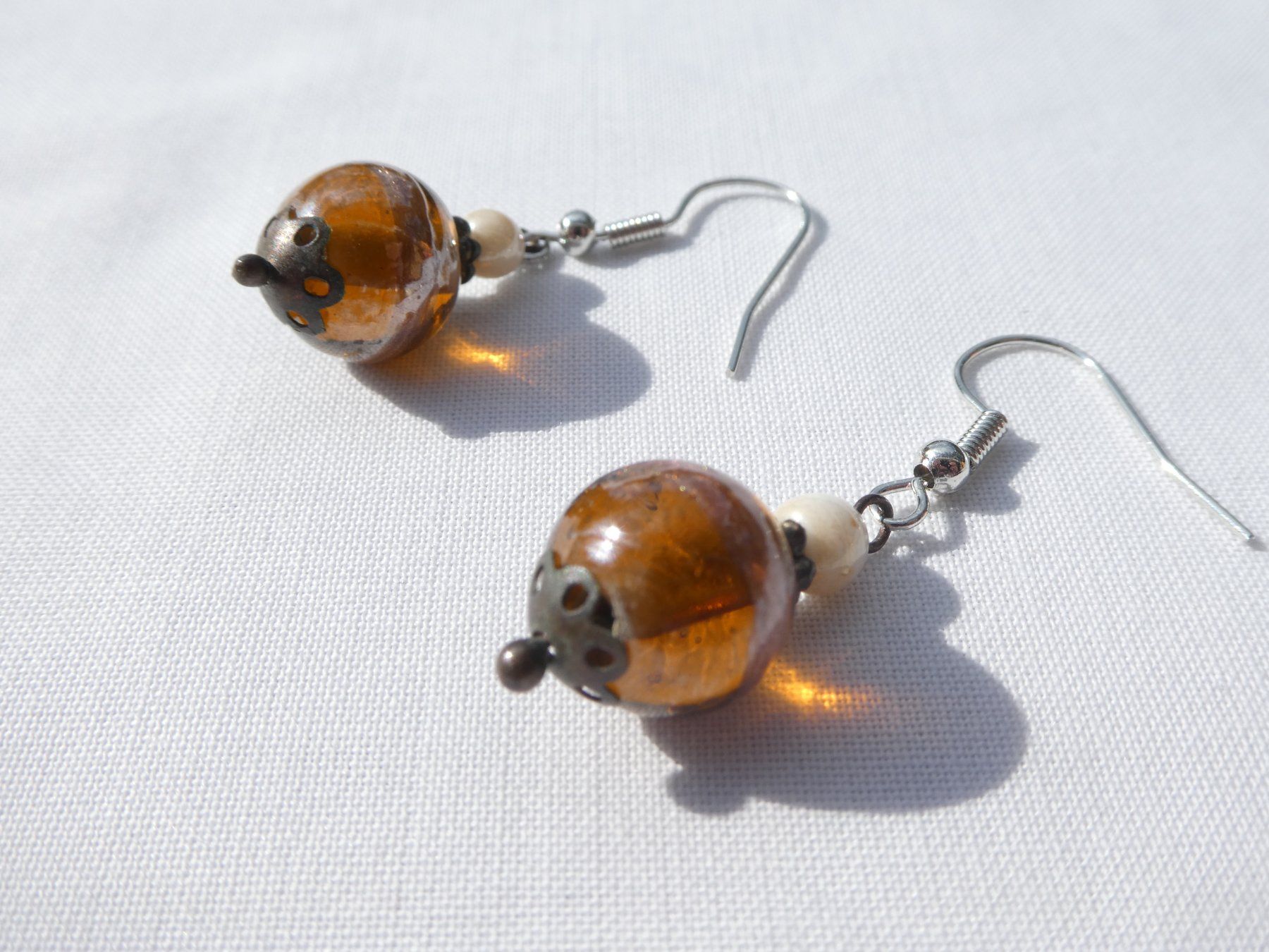 Ohrringe & -stecker: Vintage Ohrhänger, Glasperlen, Modeschmuck – Gebraucht aus Gattikon von kaandooh