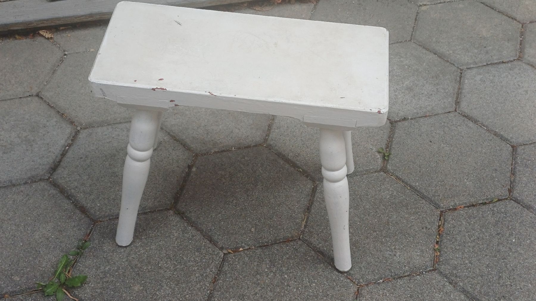 Panchine: Kleines Stabellen Bänkli  – Usato da Flawil venduto da Pinkmalibu 9