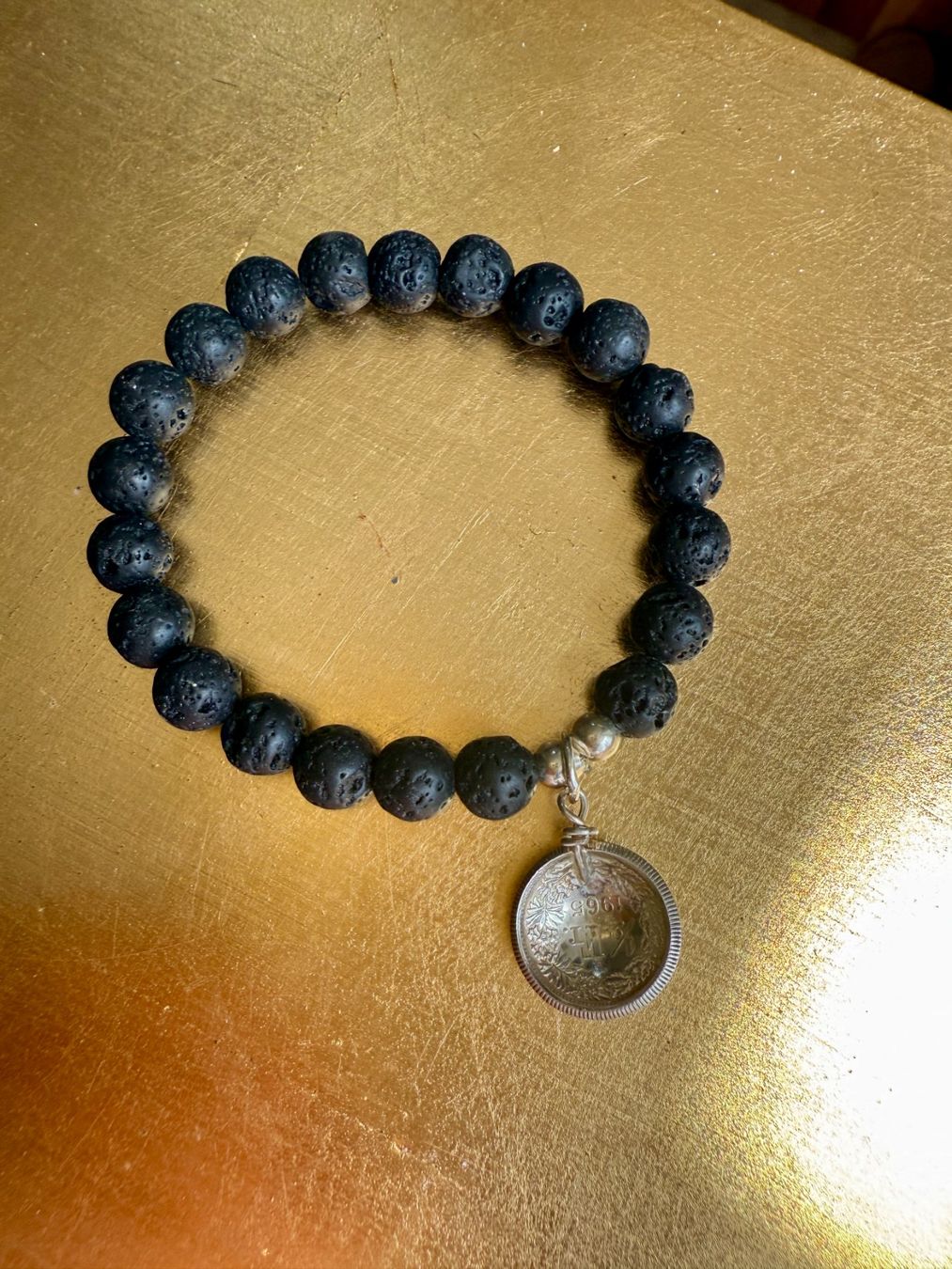 Armbänder & -reifen: Tolles Lavasteinarmband mit echter Schweizer Silbermünze – Neu (gemäss Beschreibung) aus Maienfeld von Cmicky 3